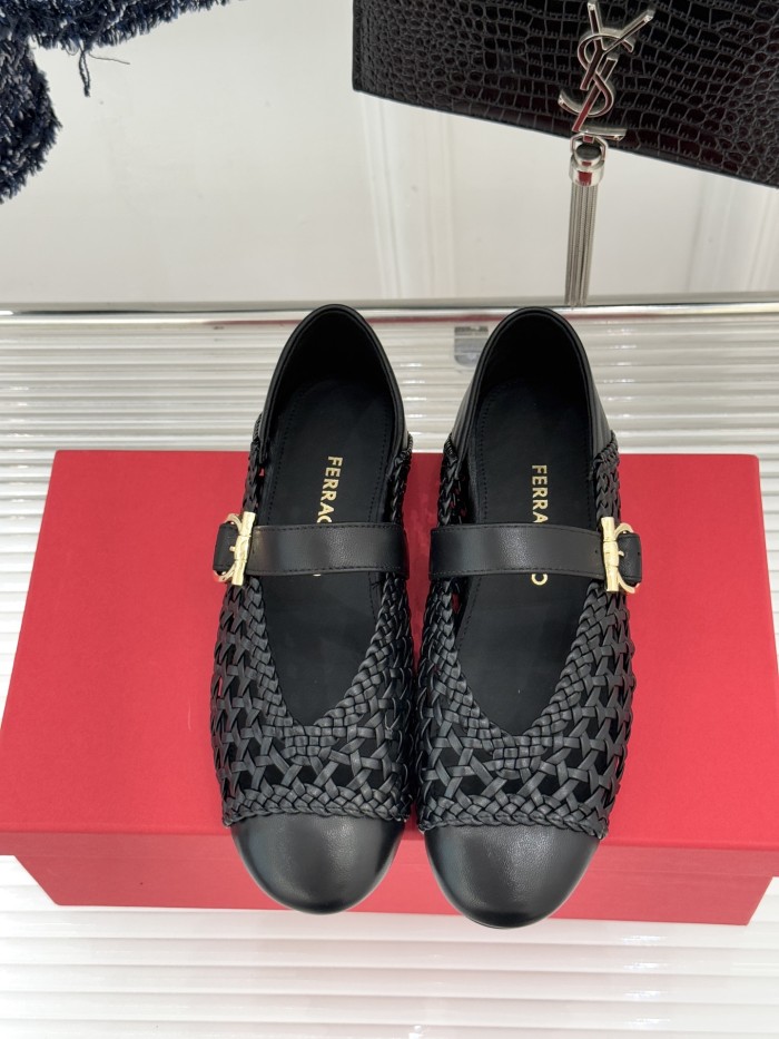 Ferragamo Shoes 038 HL003