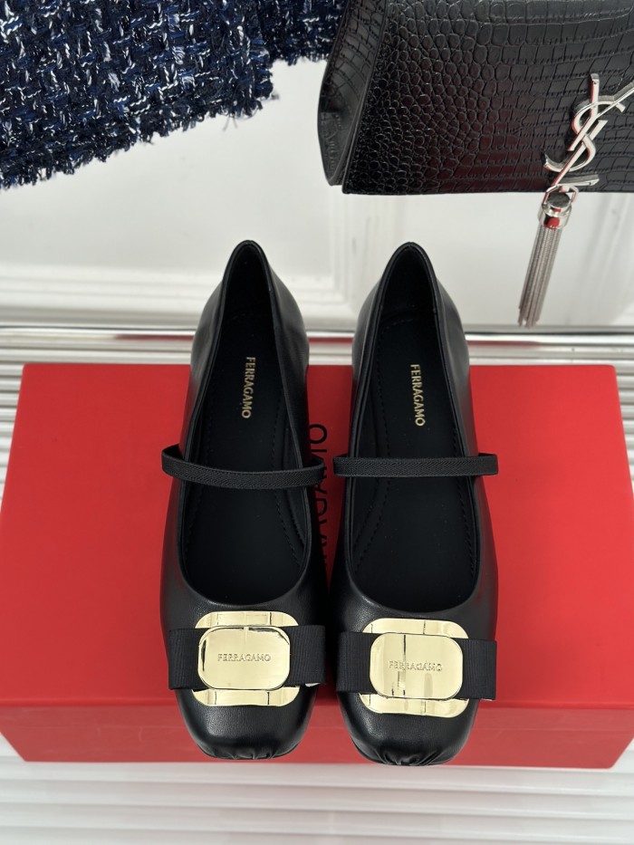 Ferragamo Shoes 026 HL072