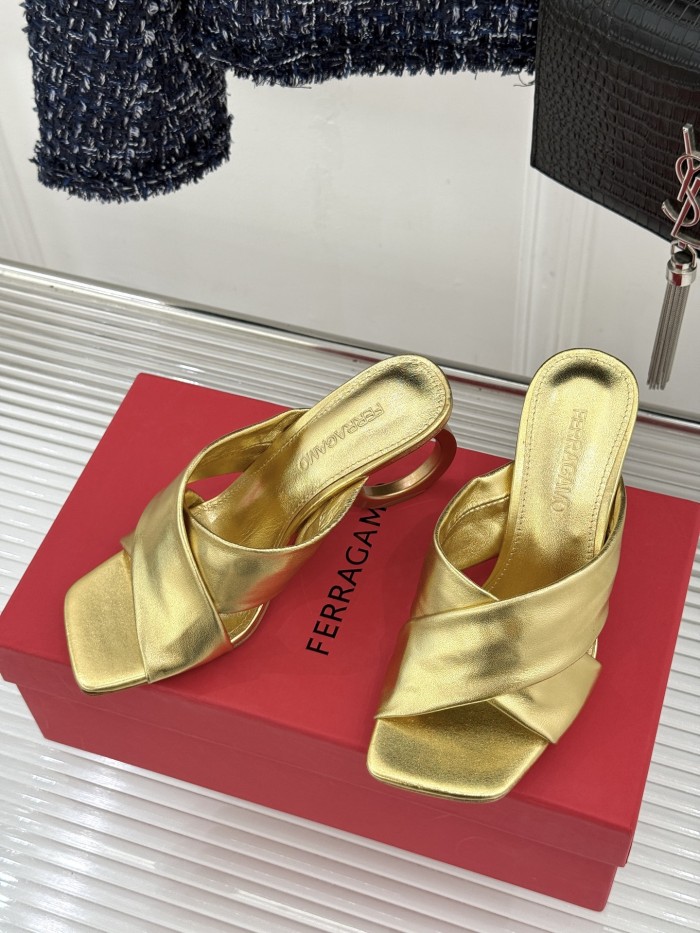 Ferragamo Shoes 034 HL003