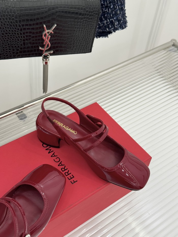 Ferragamo Shoes 039 HL003