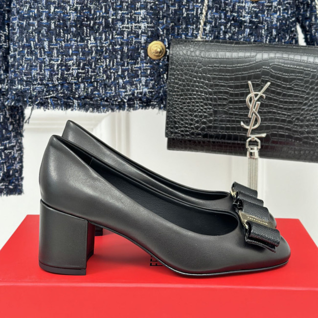 Ferragamo Shoes 013 HL023
