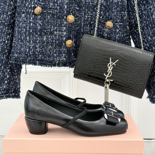 Ferragamo Shoes 025 HL072