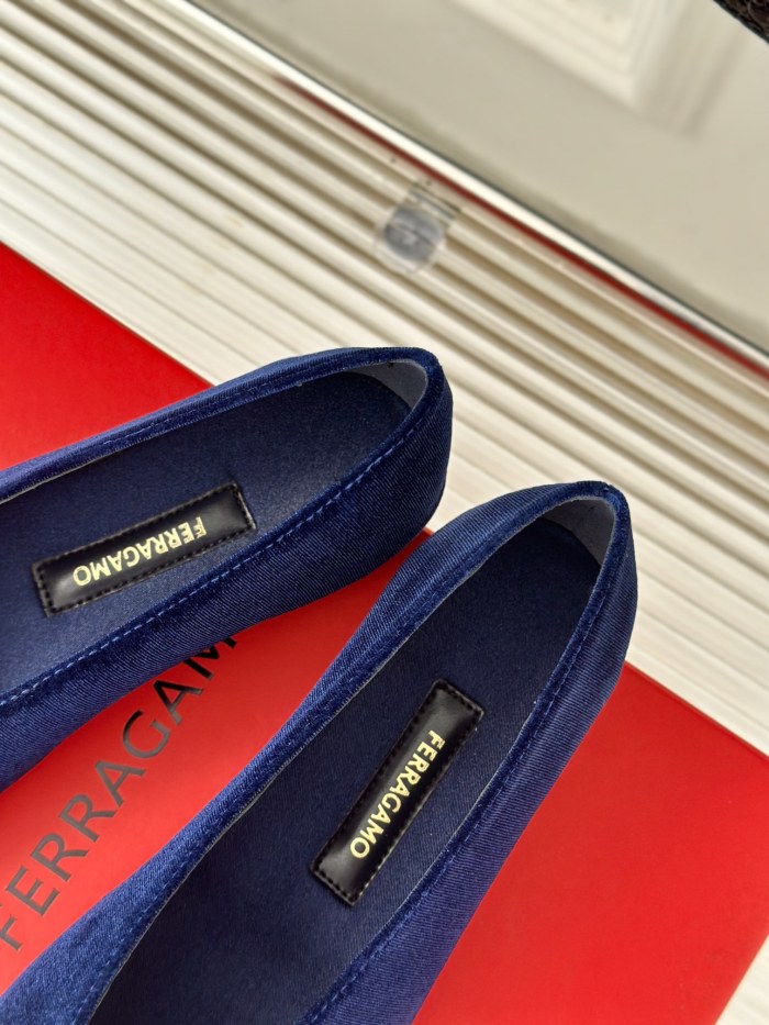 Ferragamo Shoes 009 HL003