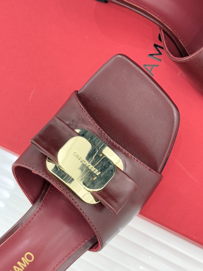 Ferragamo Shoes 037 HL082