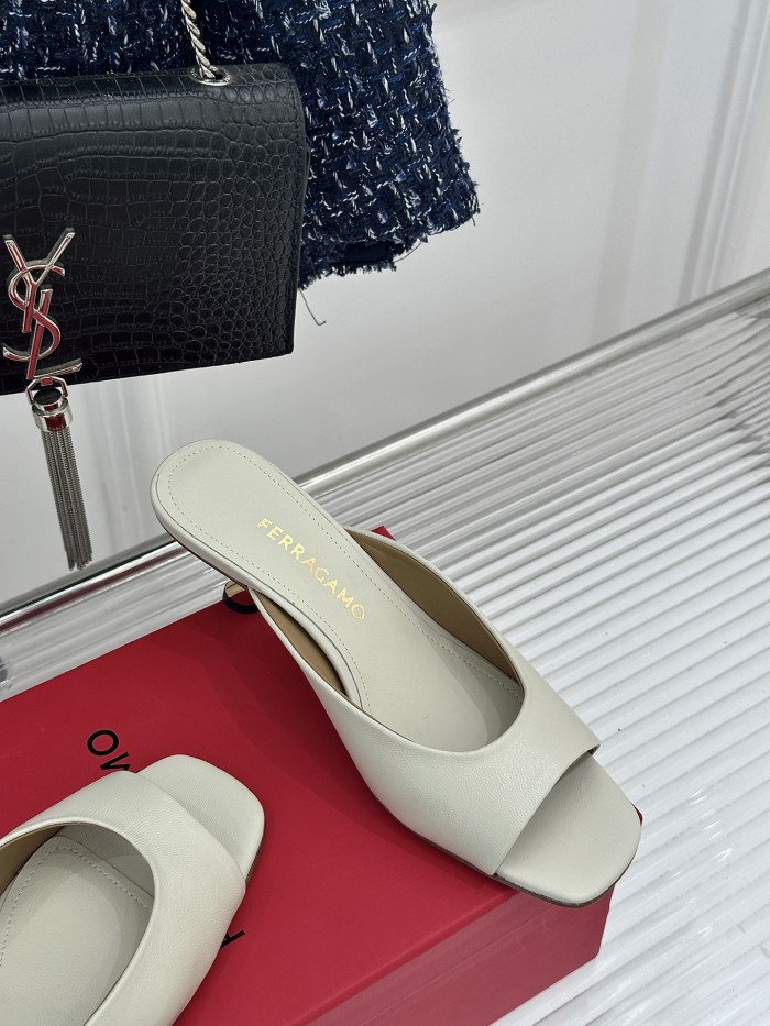 Ferragamo Shoes 043 HL072