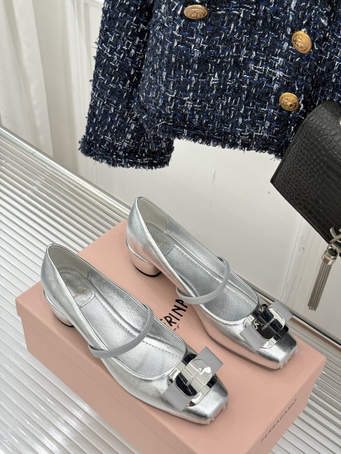 Ferragamo Shoes 025 HL072