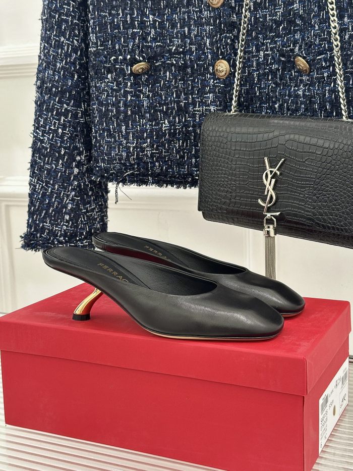 Ferragamo Shoes 042 HL082