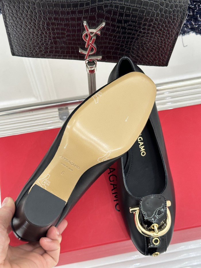 Ferragamo Shoes 040 HL003