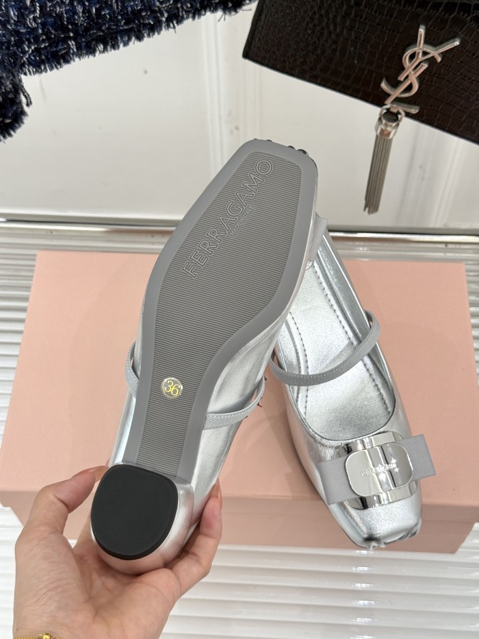 Ferragamo Shoes 025 HL072