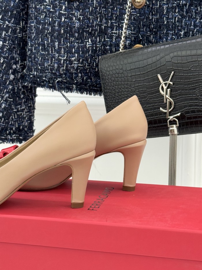 Ferragamo Shoes 030 HL023