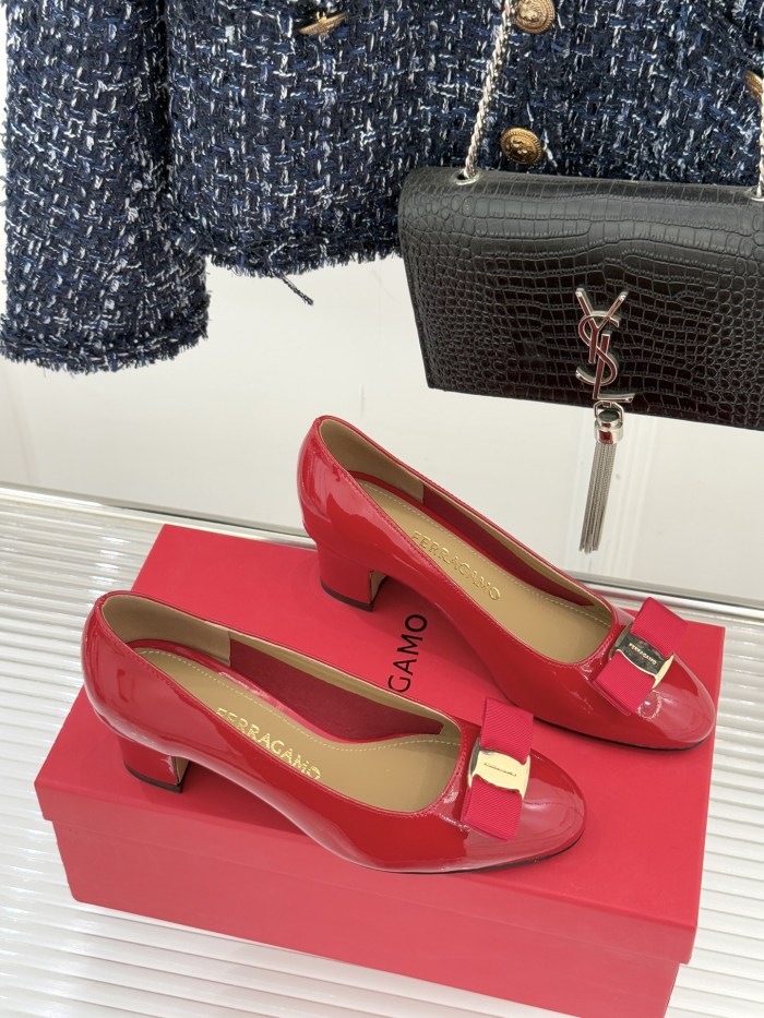 Ferragamo Shoes 029 HL023