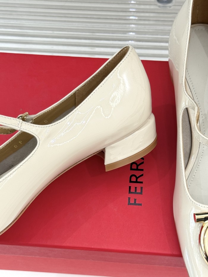 Ferragamo Shoes 020 HL003
