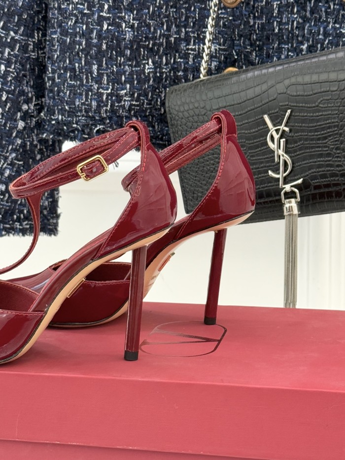 Ferragamo Shoes 032 HL023