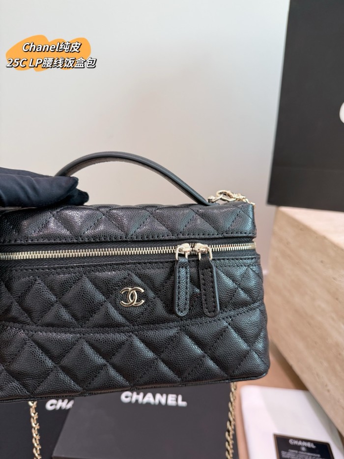 Chanel 25C Handbag 139 DB512 19cm