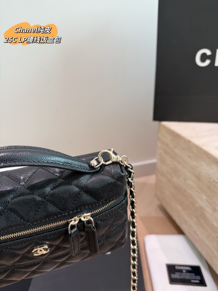 Chanel 25C Handbag 139 DB512 19cm