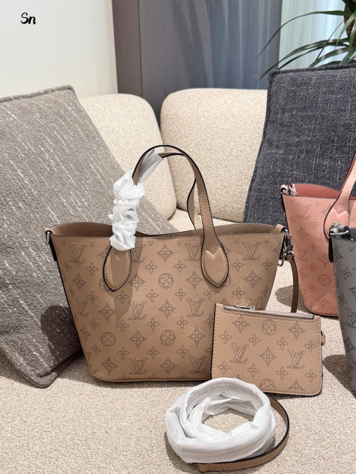 LV Blossom Bag 336 DB532 25cm