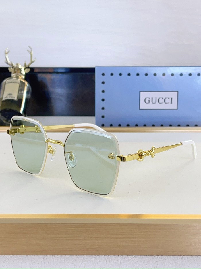 Gucci Sunglasses GG2038SK