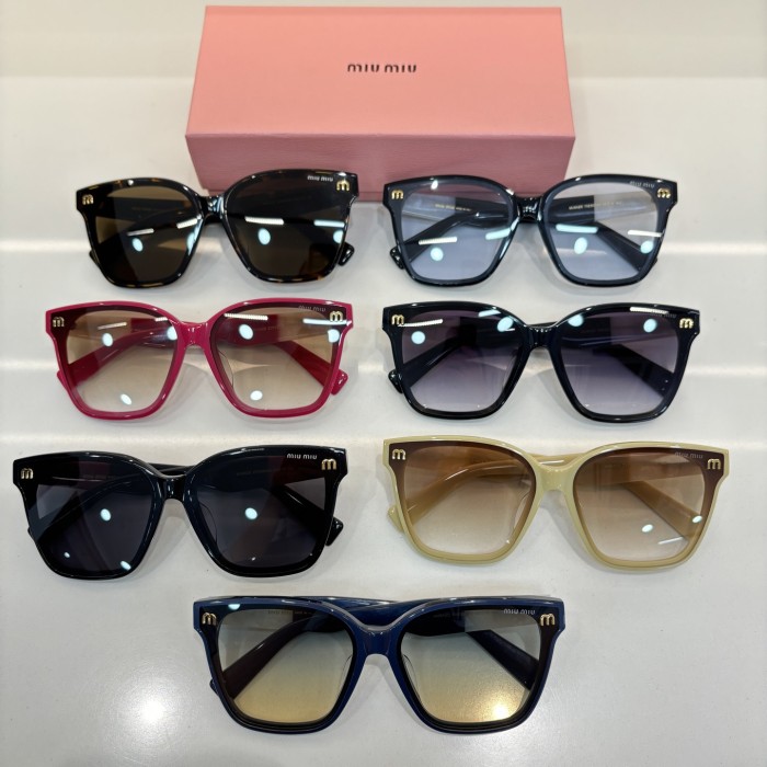 Miu Miu Sunglasses MU64ZS