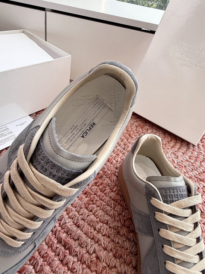 Maison Margiela Casual shoes 002 HL072