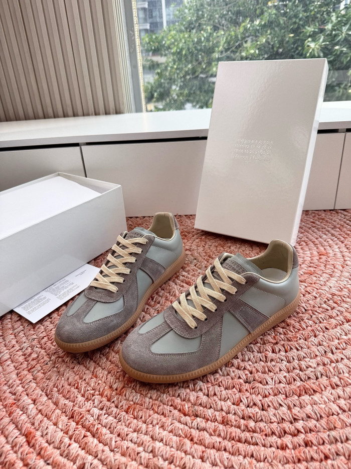 Maison Margiela Casual shoes 002 HL072