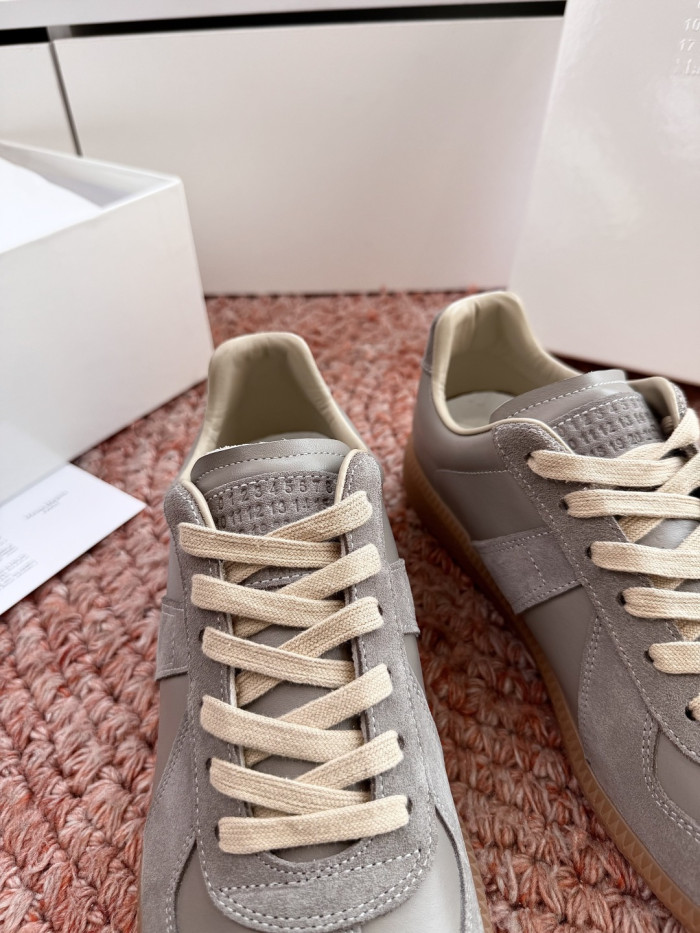 Maison Margiela Casual shoes 002 HL072