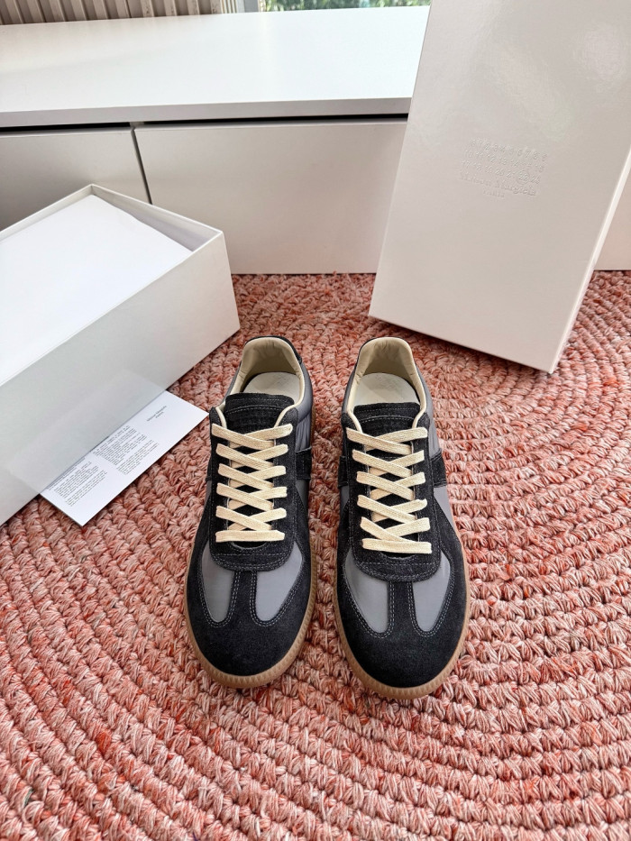 Maison Margiela Casual shoes 002 HL072
