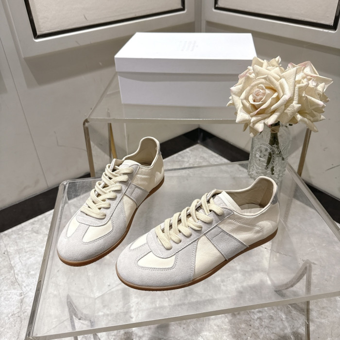 Maison Margiela Casual shoes 003 HL072