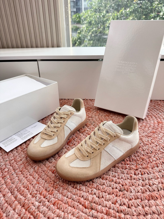 Maison Margiela Casual shoes 002 HL072