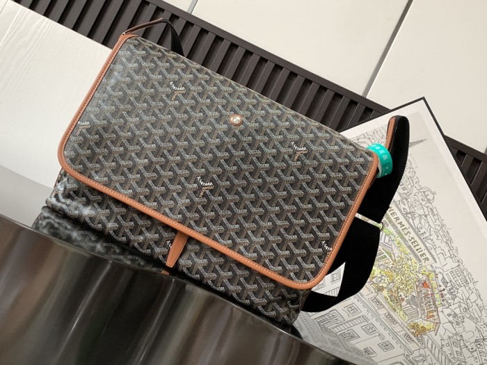 Goyard Capetien Bag 020192 YD086 39cm