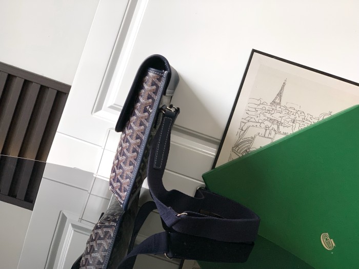 Goyard Coursier Bag 8069 YD065 32cm