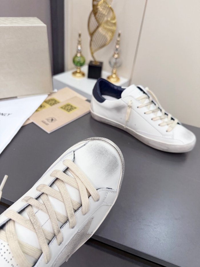 Golden Goose shoes 012 HL022