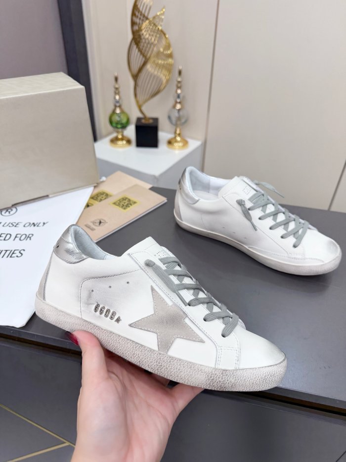 Golden Goose shoes 012 HL022