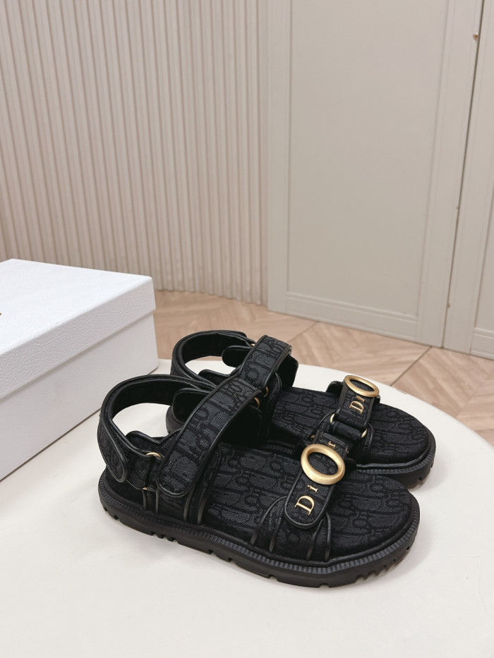 Dior shoes 054 HL072