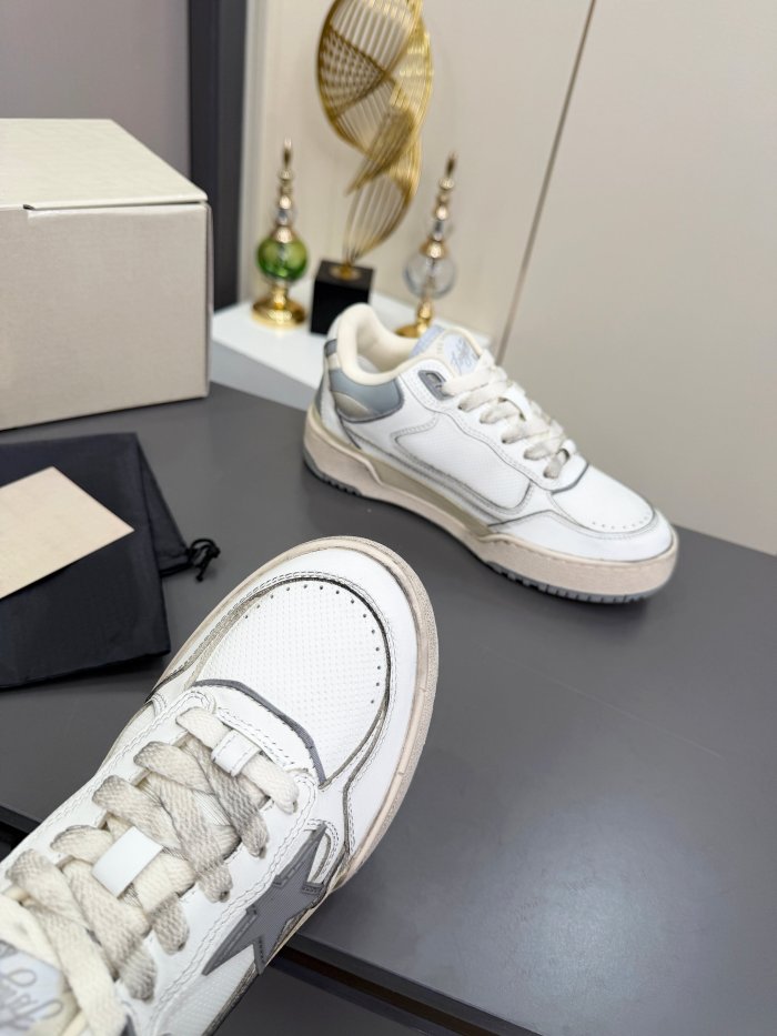 Golden Goose shoes 013 HL023