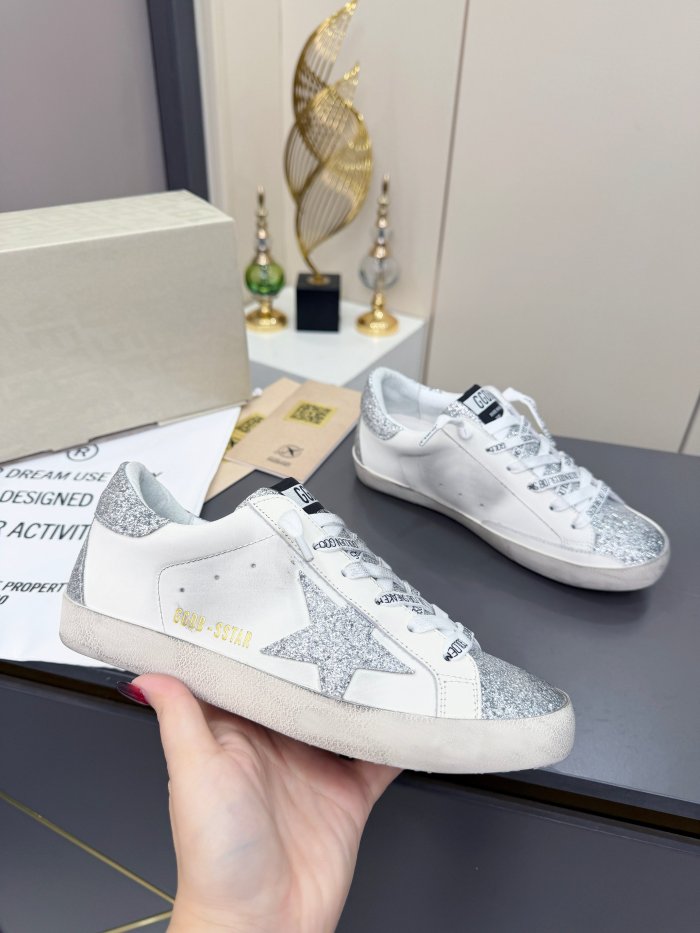 Golden Goose shoes 012 HL022
