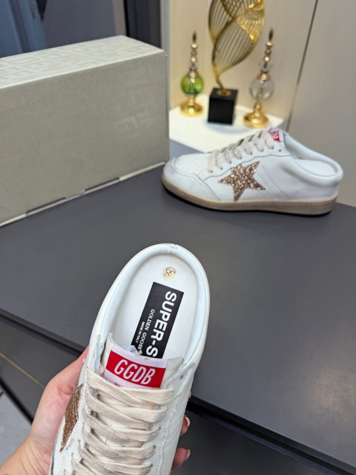 Golden Goose shoes 018 HL022