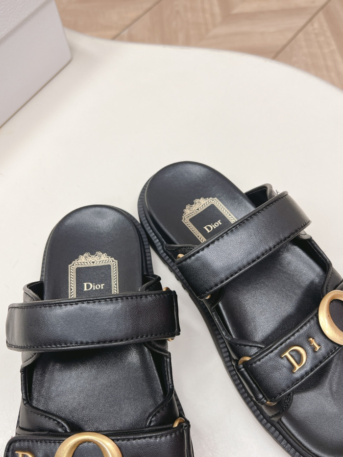Dior shoes 053 HL062