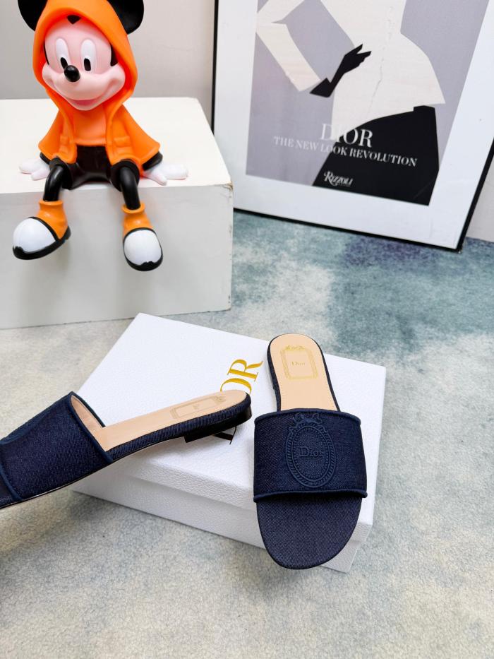 Dior shoes 063 HL002