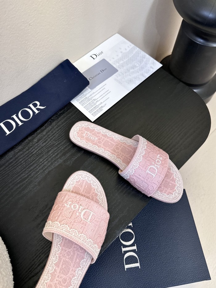 Dior shoes 058 HL061