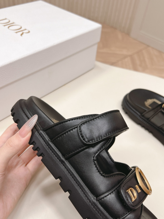 Dior shoes 053 HL062