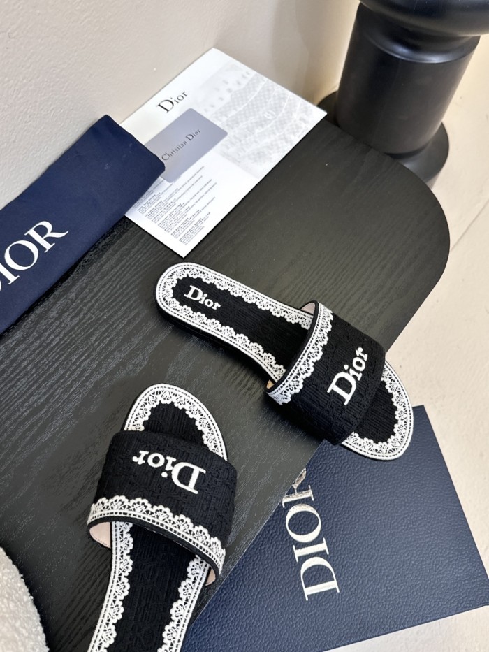Dior shoes 058 HL061
