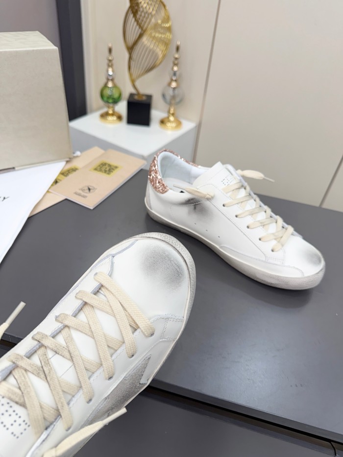 Golden Goose shoes 012 HL022
