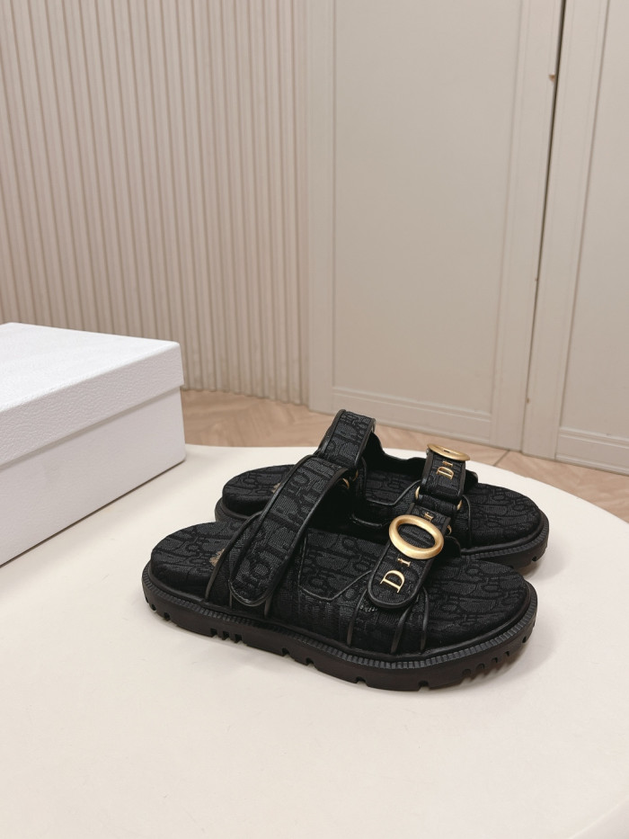 Dior shoes 053 HL062