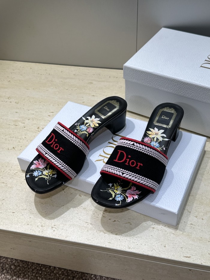 Dior shoes 067 HL081