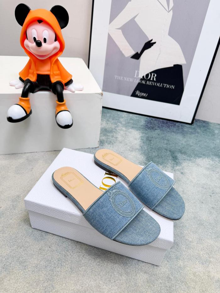 Dior shoes 063 HL002