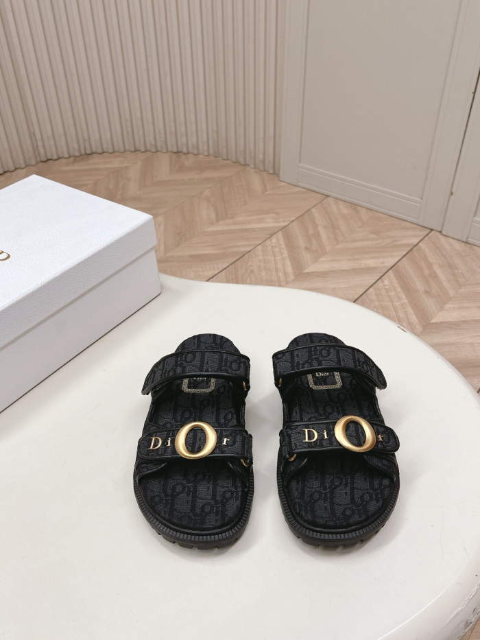 Dior shoes 053 HL062