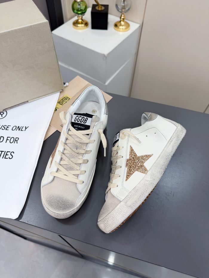 Golden Goose shoes 012 HL022