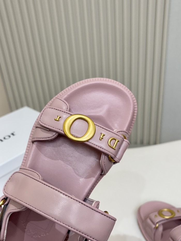 Dior shoes 055 HL072