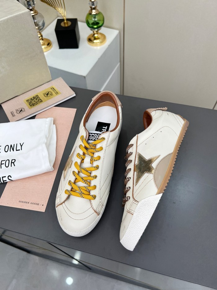 Golden Goose shoes 016 HL022
