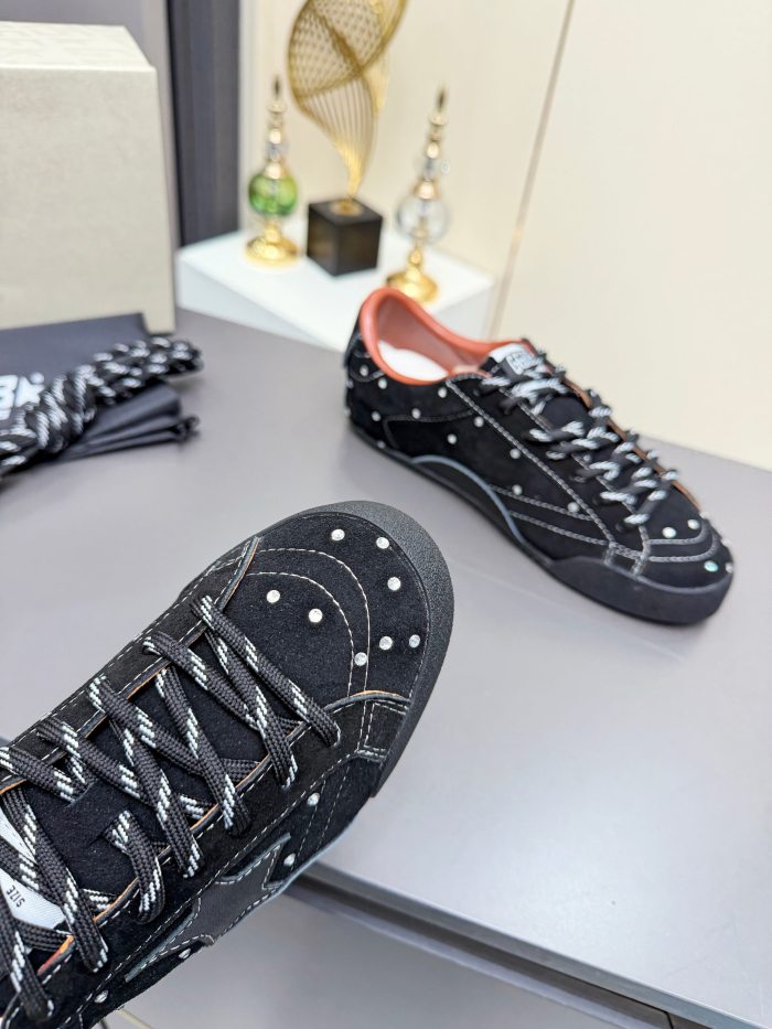 Golden Goose shoes 015 HL022
